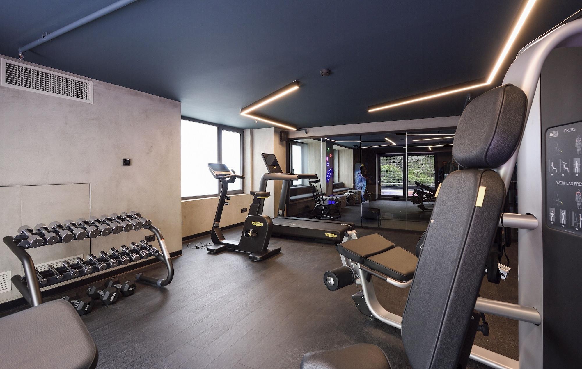 Onoma Hotel Tessalónica Exterior foto The gym at the hotel